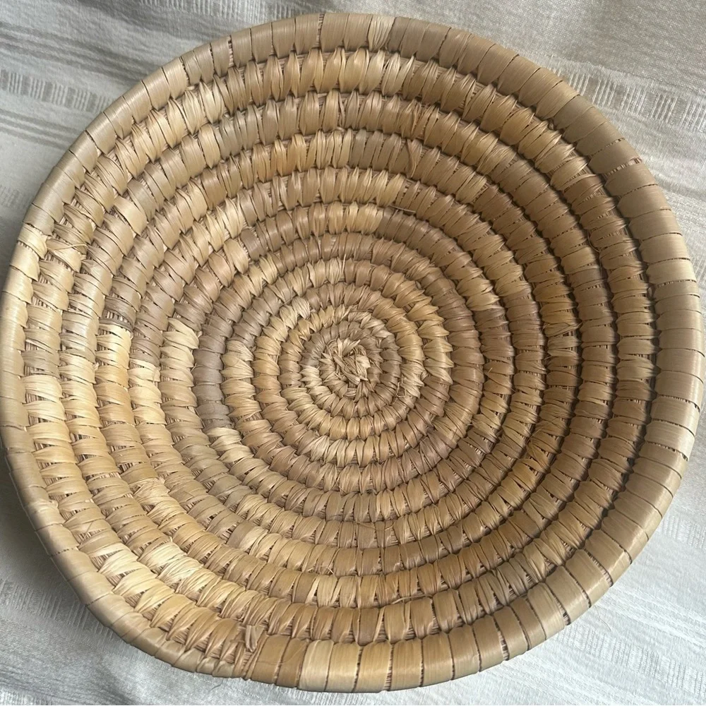 Vintage Bahamas Handwoven Straw Basket Bowl Boho Tropical Decor